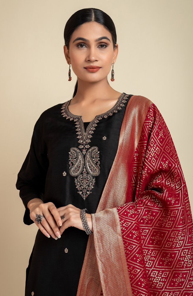 Black Pure Viscose silk Ethnic Suit Set – Kurta, Pant & Banarasi Silk Dupatta